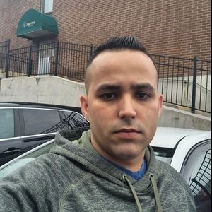 Meet your Posher, Noel adrián